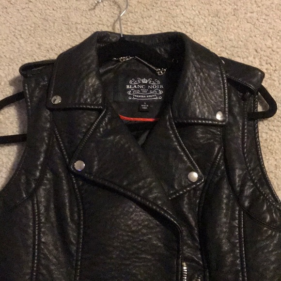 Blanc Noir Leather Vest - Picture 2 of 3